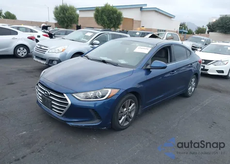 2017 Hyundai Elantra Se z USA, uszkodzony, nr VIN 5NPD84LF2HH196894